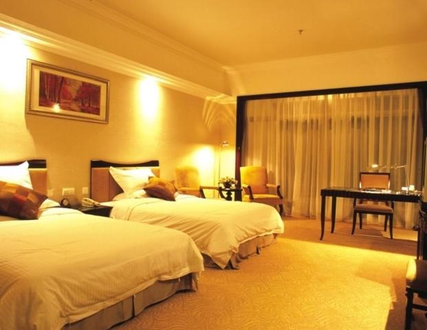 Phoenix Hotel Wuyi Jiangmen Habitación foto