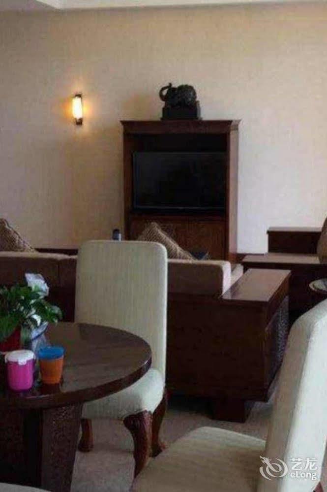 Phoenix Hotel Wuyi Jiangmen Exterior foto